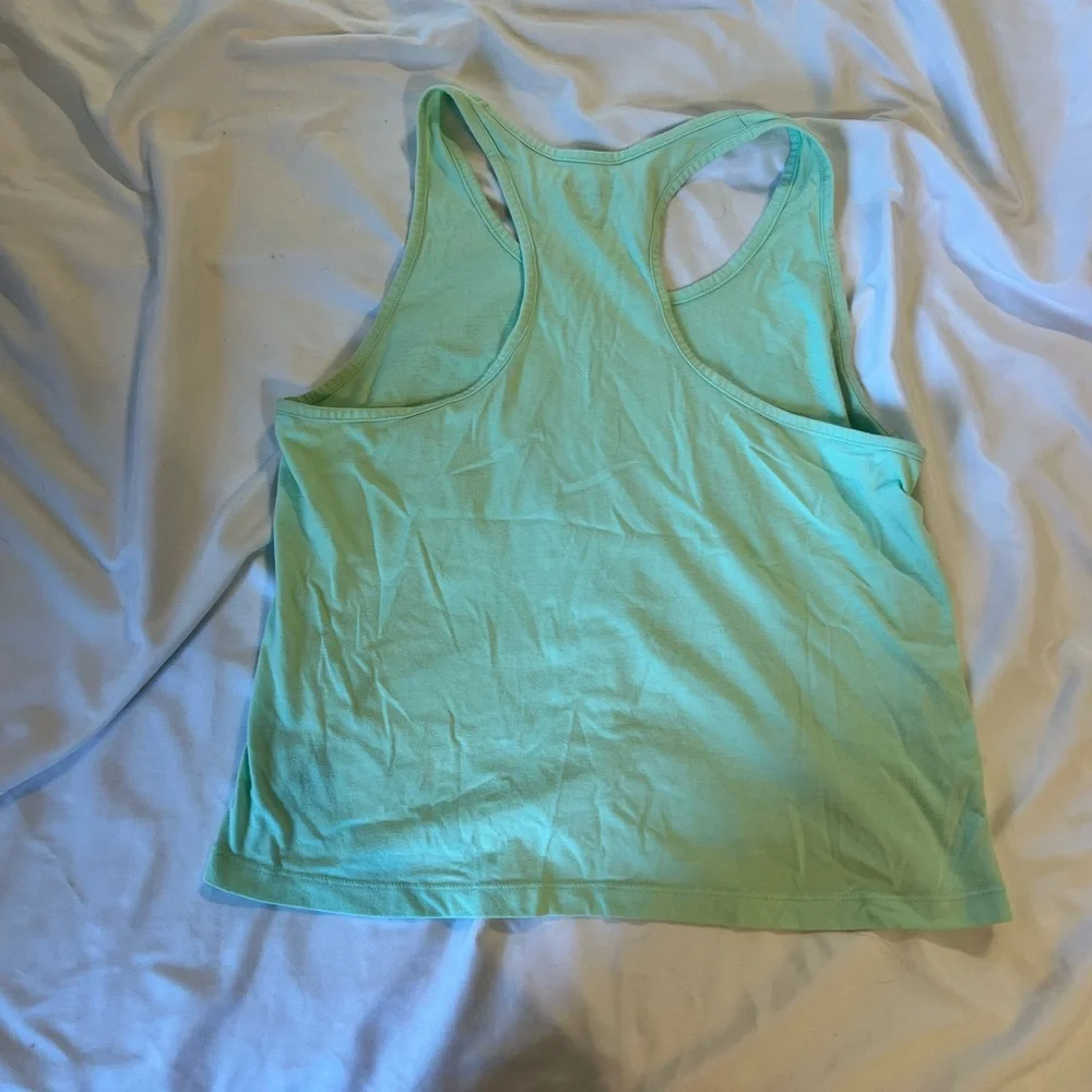 Champion Cropped Tank Green - Picture 2 of 3